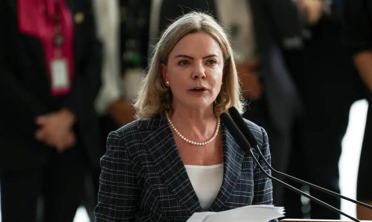 Gleisi criticizes “small, very rich part of the country” after the government’s defeat in MP
