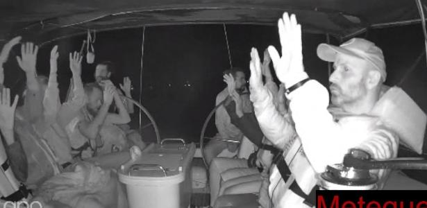 Membros de flotilha com ajuda humanitária para Gaza são presos por Israel