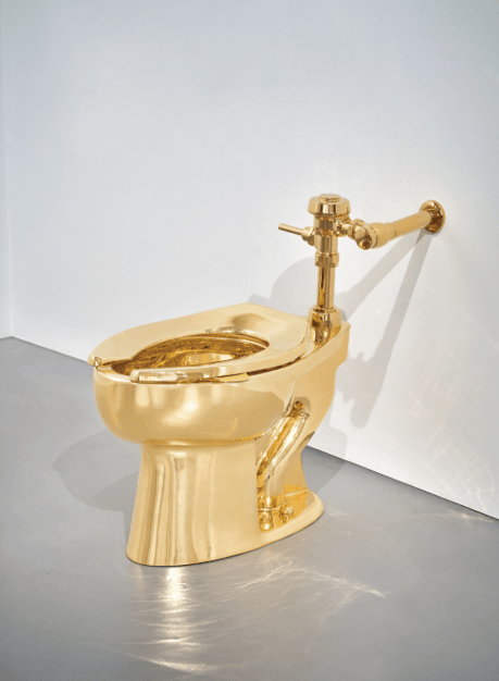 Who is selling an 18-karat gold toilet for R$53 million?