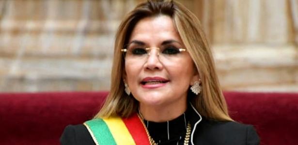 Jeanine Áñez, acusada de golpe de Estado contra Evo Morales em 2019