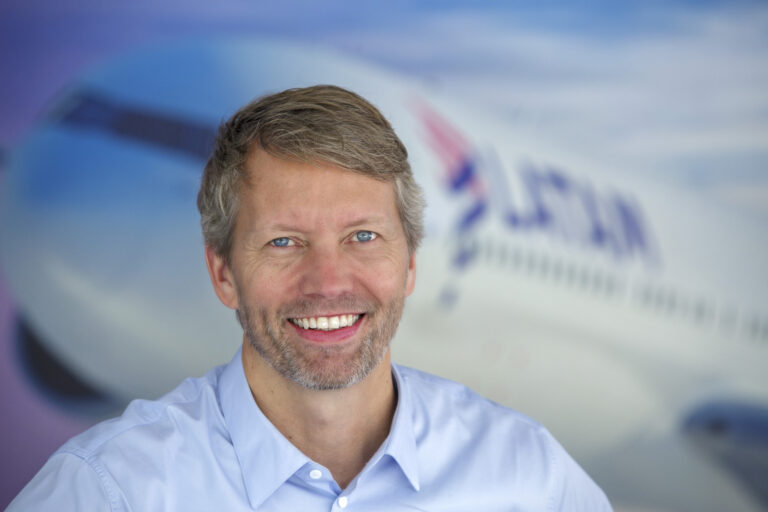 CEO of Latam Brasil says he is optimistic that the Senate can block PL das Bagagens
