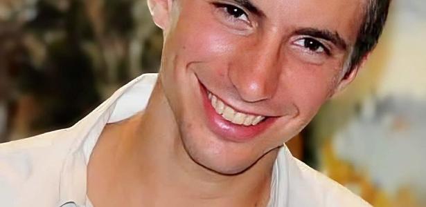 Israel receives remains of soldier killed in Gaza in 2014
