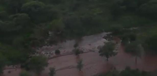 Pelo menos 21 pessoas morreram e mais de 30 foram declaradas desaparecidas após um deslizamento de terra no Quênia