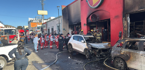 Incêndio em loja deixa mortos e feridos na cidade de Hermosillo, no México
