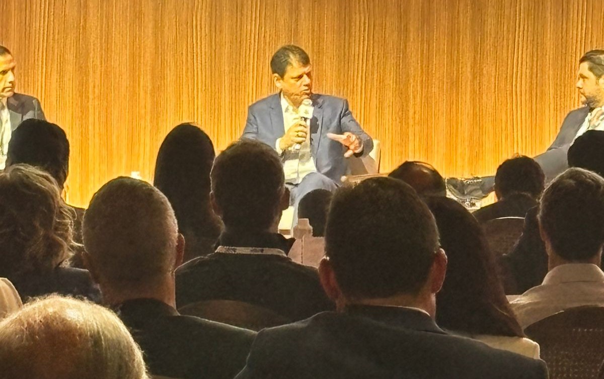 Tarcísio says that the opposition is in the stone age and that the private sector does almost everything better