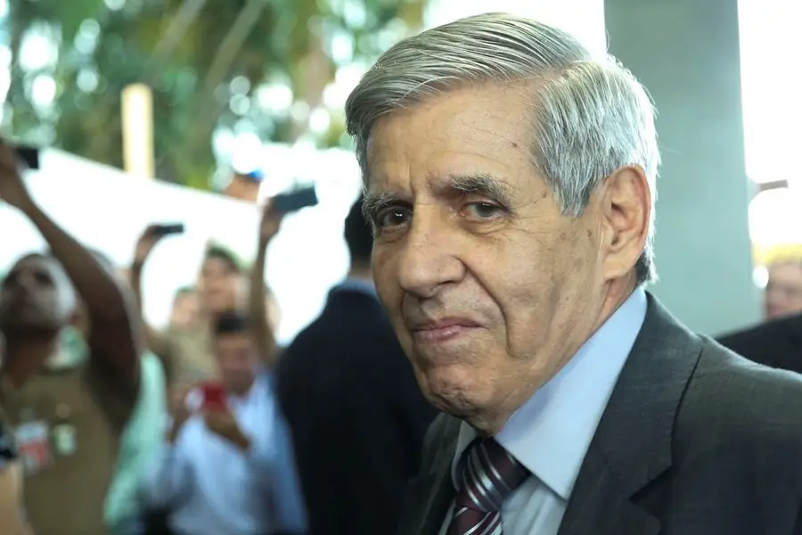 Military coordination and report preceded the decision that took Heleno to home care