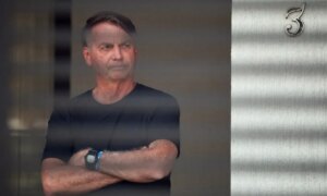 Bolsonaro will undergo 2 hours of preparation and 3 hours of surgery, says Michelle Bolsonaro