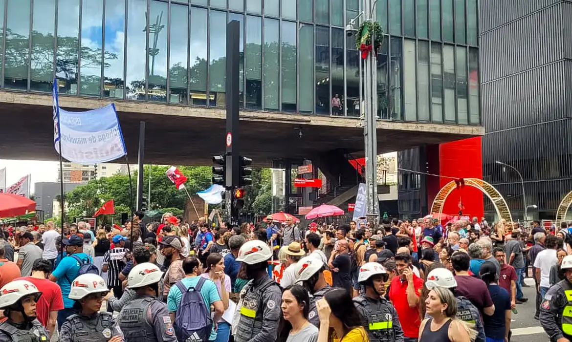 In several capitals, protesters take to the streets against Dosimetry PL