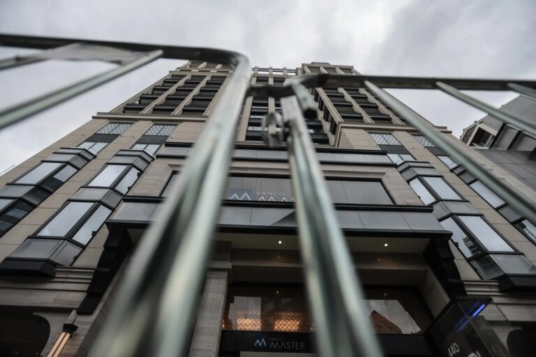 Companies linked to Toffoli's relatives would have funds associated with the Master case, says website
