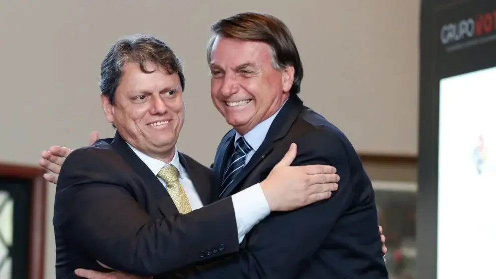 For Centrão, postponing Tarcísio's trip to Bolsonaro is a strategy to save time