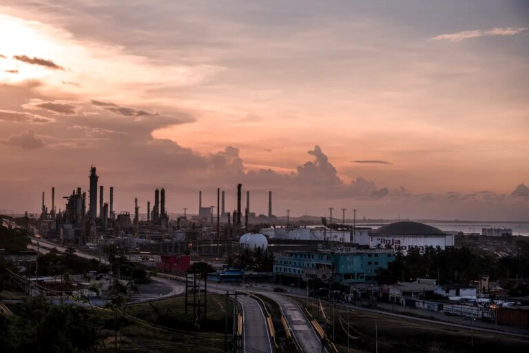 How Chevron's risky bet on Venezuela could turn out to be an advantage 20 years later
