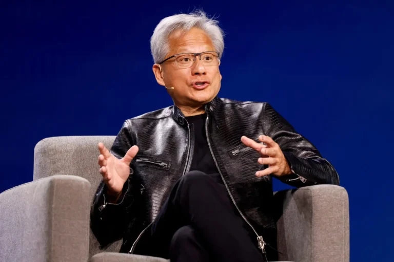 O CEO da Nvidia, Jensen Huang, prevê mais contratações no futuro, mas só para quem adotar IA (Foto: Caroline Brehman/AFP/Getty Images/The New York Times Licensing Group)