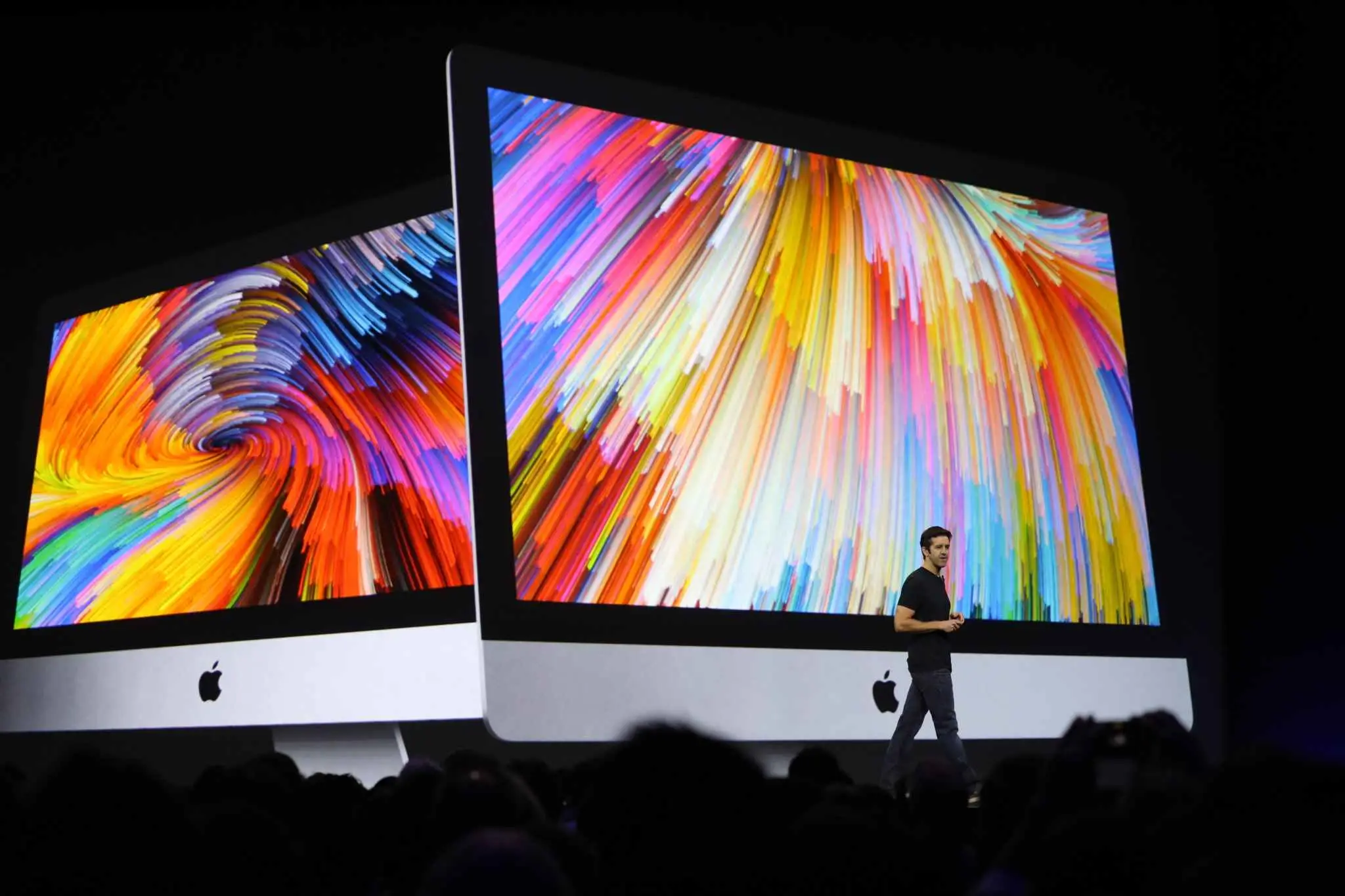 John Ternus, chefe de engenharia de hardware da Apple, pode ser o próximo na linha de sucessão para substituir Tim Cook (Foto: (Jim Wilson/The New York Times)