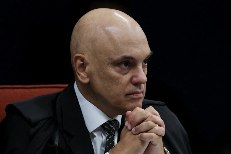 Moraes denies a new request for house arrest for Bolsonaro, who must return to the PF

