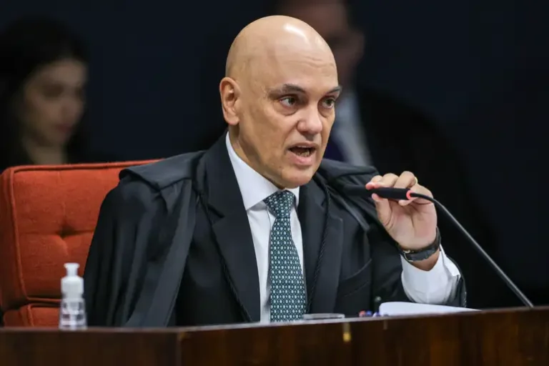 Moraes rejects Bolsonaro's appeal to bring conviction to the plenary
