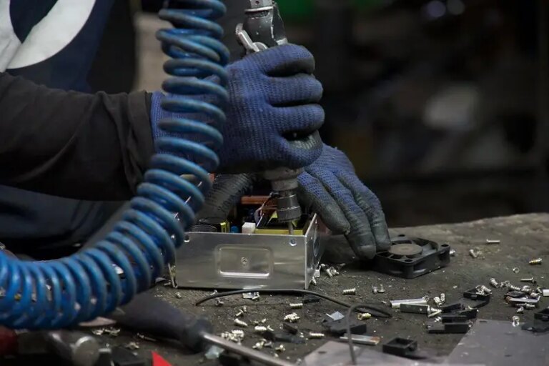 Detalhe de indústria do Distrito Federal (Foto: Divulgação/CNI)