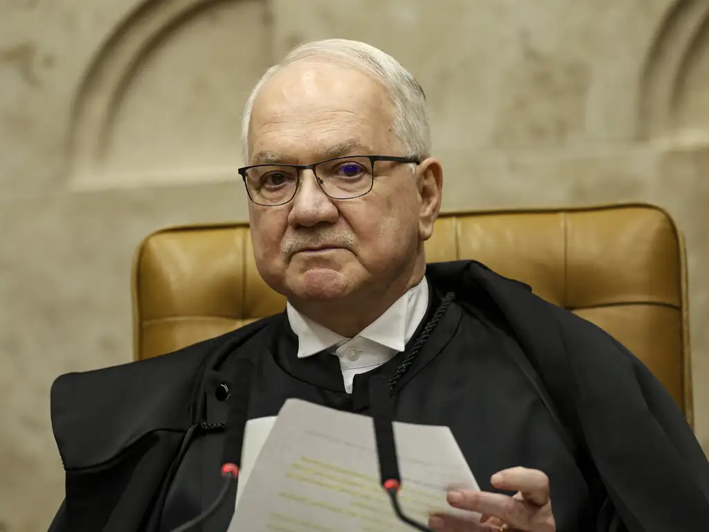 Fachin files lawsuit over Toffoli's suspicion in Master case