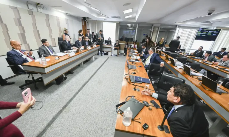 PT members use CPMI photo to say they had a majority in voting on Lulinha
