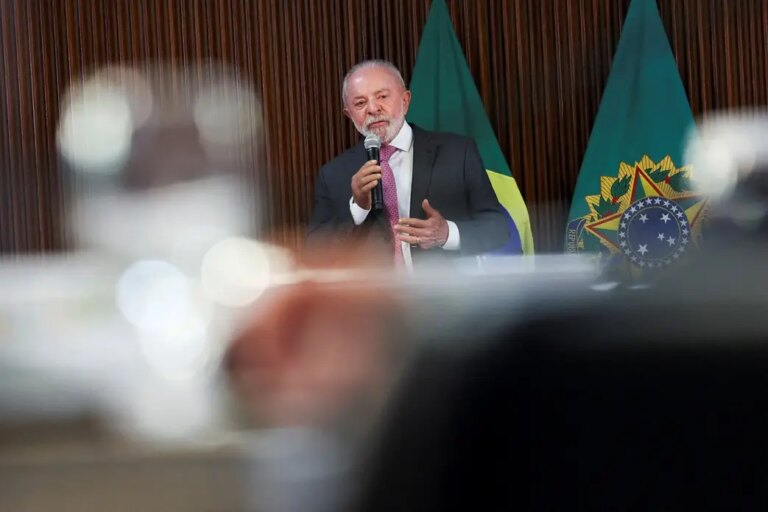 Lula says he will only “calm down” when diesel prices stop rising
