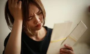 Crisis and loneliness in the USA: Two thirds of people avoid parties due to lack of money