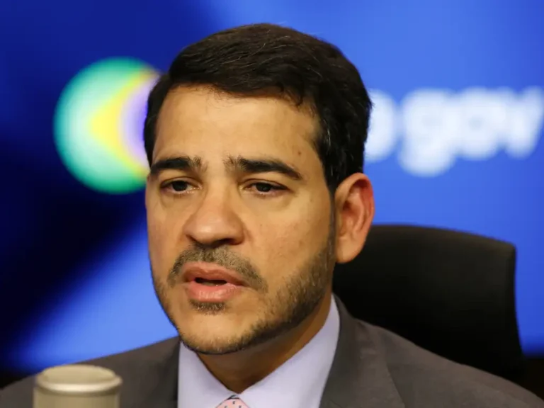 Lula forwards Messias' nomination to the STF this Tuesday for the Senate, says Planalto
