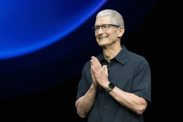 Tim Cook, CEO da Apple, diz que conselho de Steve Jobs foi um 