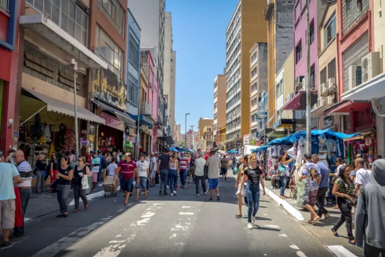 Seven out of ten Brazilians say that the cost of living has increased, says Meio/Ideia

