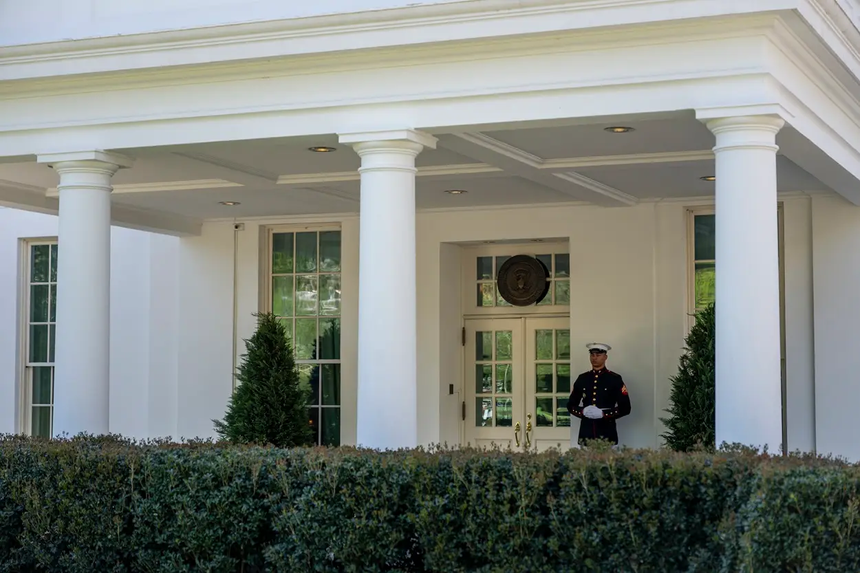 What the 36 hours of chaos were like at the White House in the run-up to a ceasefire in Iran
