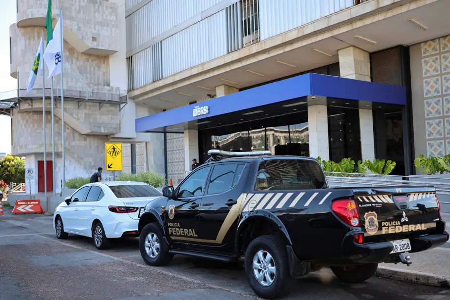 Fachin suspends decision that prohibited sale of goods and properties to help BRB