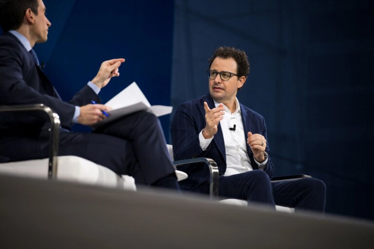 Anthropic's Powerful AI Model Triggers Global Alarm and Race for Safety
