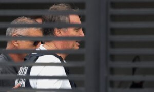 Bolsonaro has an improvement in his shoulder; left lung remains altered