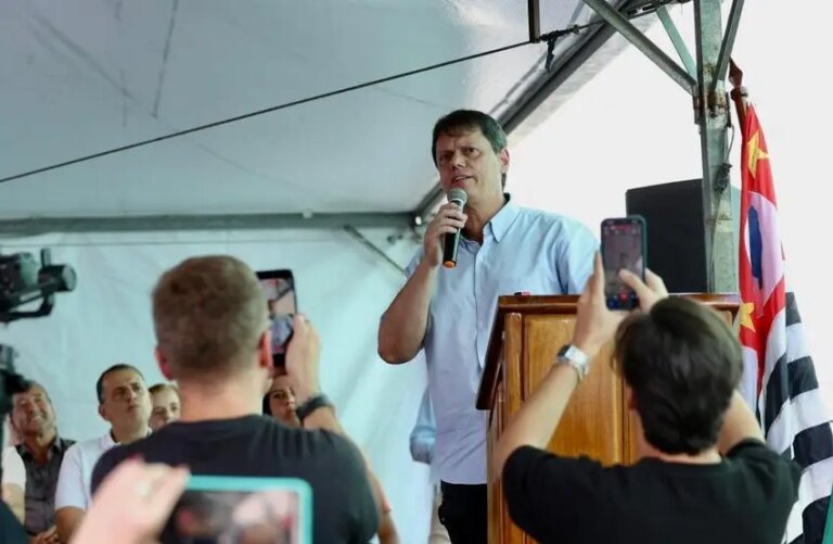 Tarcísio says that there are aging leaders who don’t realize it’s time to stop
