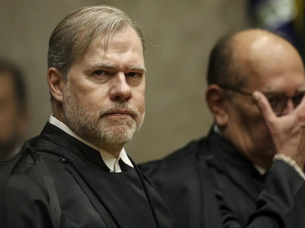 Brasília (DF), 02/02/2026 - Os ministros do STF, Dias Toffoli e Gilmar Mendes, durante a abertura do Ano Judiciário de 2026 do Supremo Tribunal Federal (STF). Foto: Marcelo Camargo/Agência Brasil