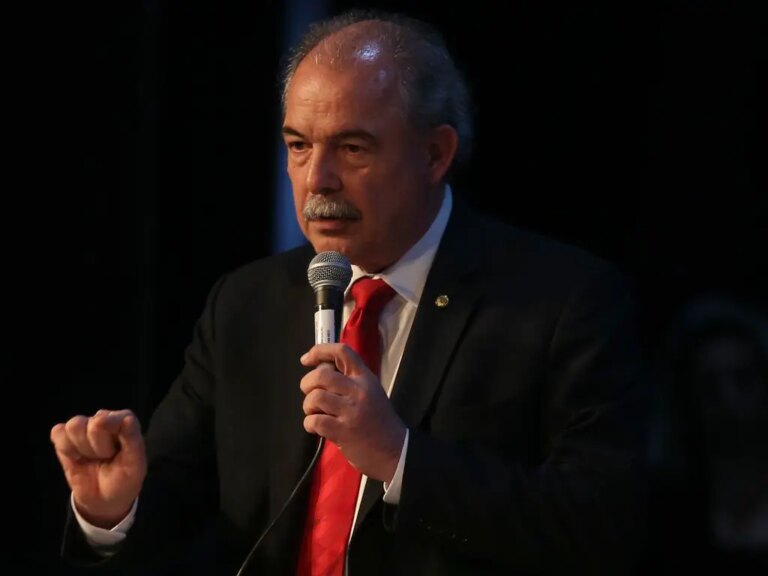 The role of the State is to protect the economy from the oil shock, says Mercadante
