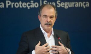 BNDES: Mercadante says he will recycle his share portfolio, with the exit of some securities