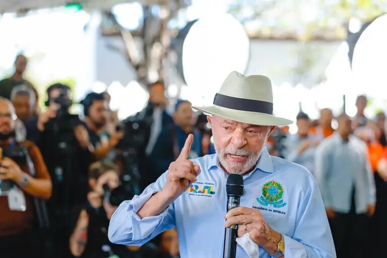 Planalto says the performance of Eduardo and Flávio Bolsonaro in the USA is “deplorable”
