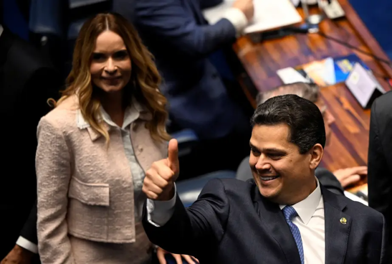Minister tells newspaper that Alcolumbre is open to rebuilding relationship with Lula
