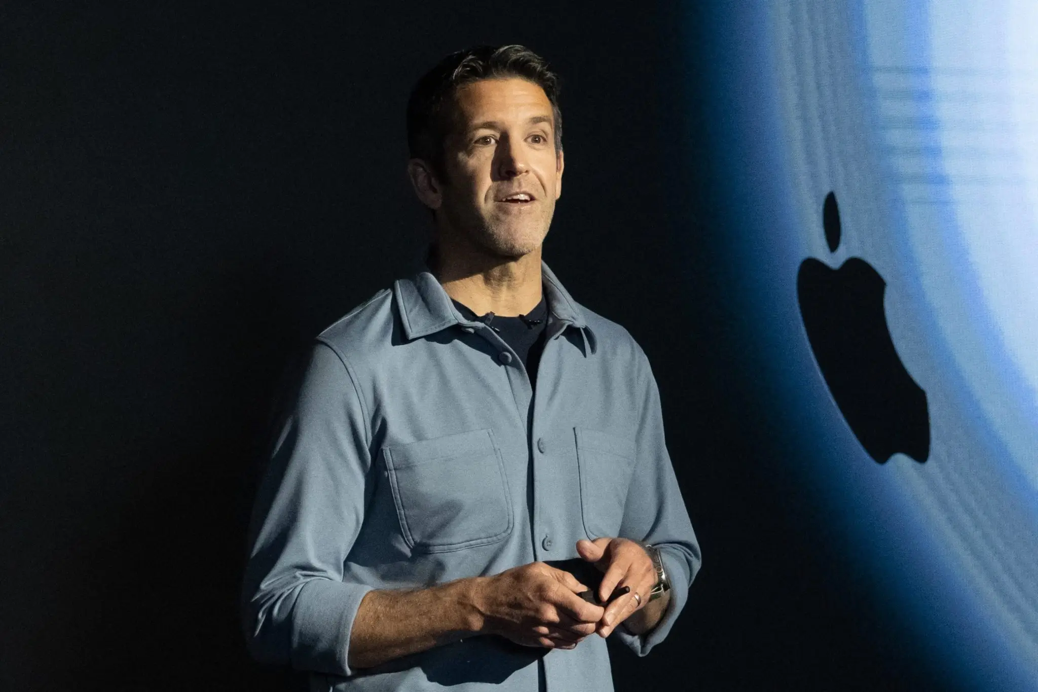 Advice from Apple's future CEO: “The care you put into your work matters”