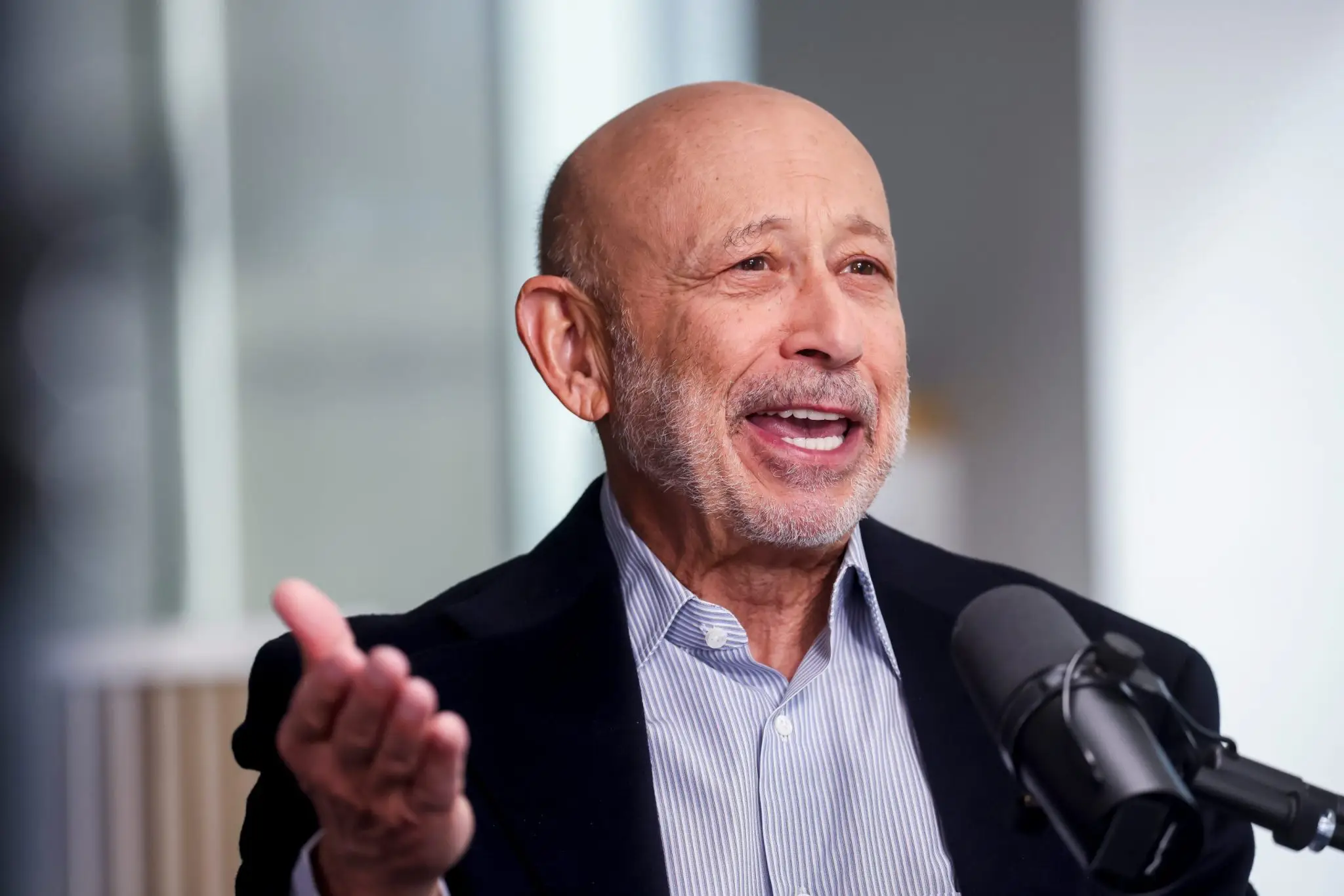 Former CEO of Goldman Sachs says geniuses from top schools don't always get along