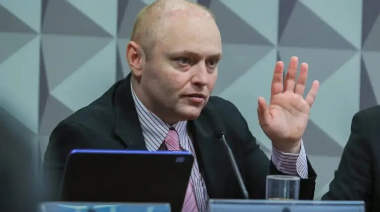 Moraes authorizes Walter Delgatti's progression to open regime
