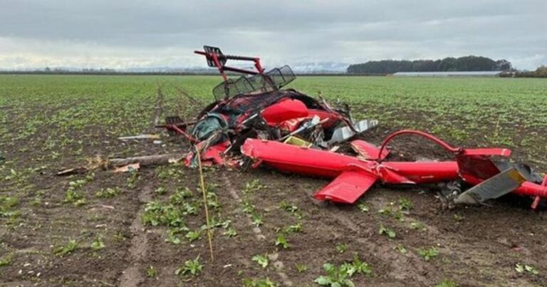 Two helicopters collided in mid-flight and three people died in the United States